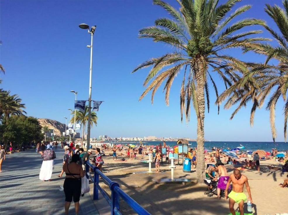 Lovely, New, Bright 3 Mins To Beach Apt 105 Sq Meters Alicante Exteriér fotografie